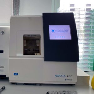 Essilor Neksia 400 Edger, Neksia Tracer